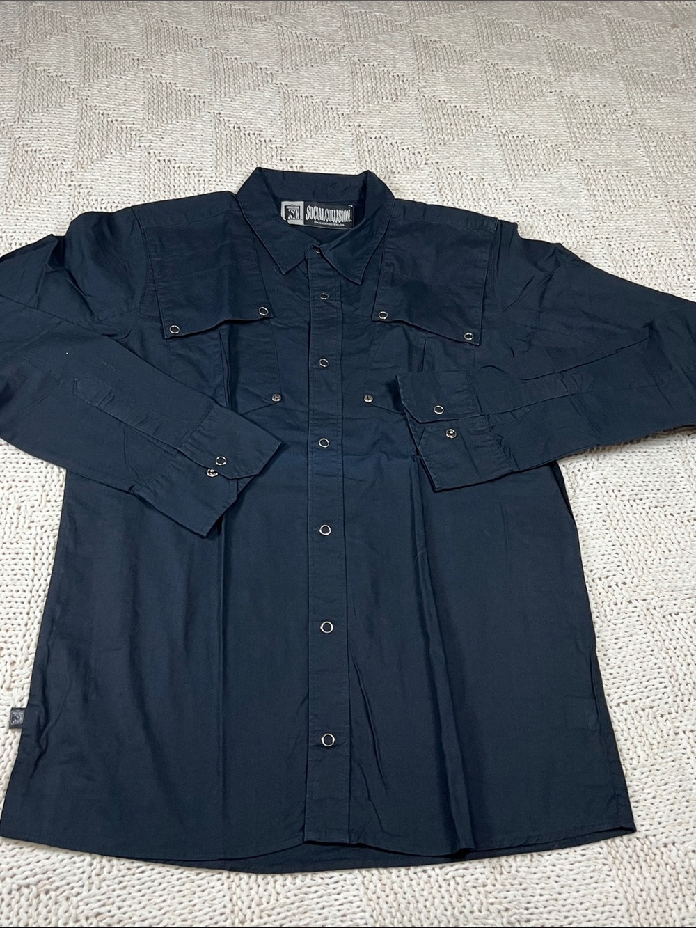 Solid Long-Sleeve Navy Button-Down Shirt - Casual